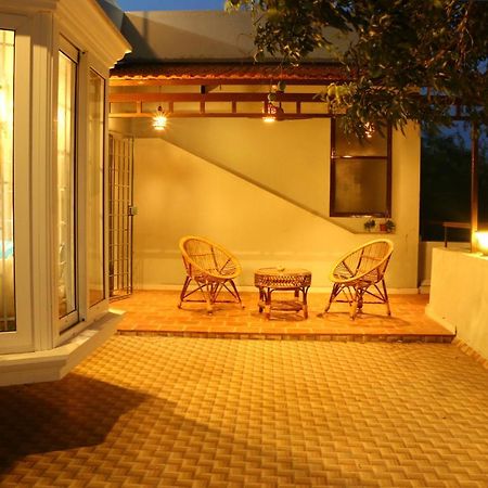 Penthouse 2Bhk With Bathtub And Terrace Villa Pondicherry Exterior foto