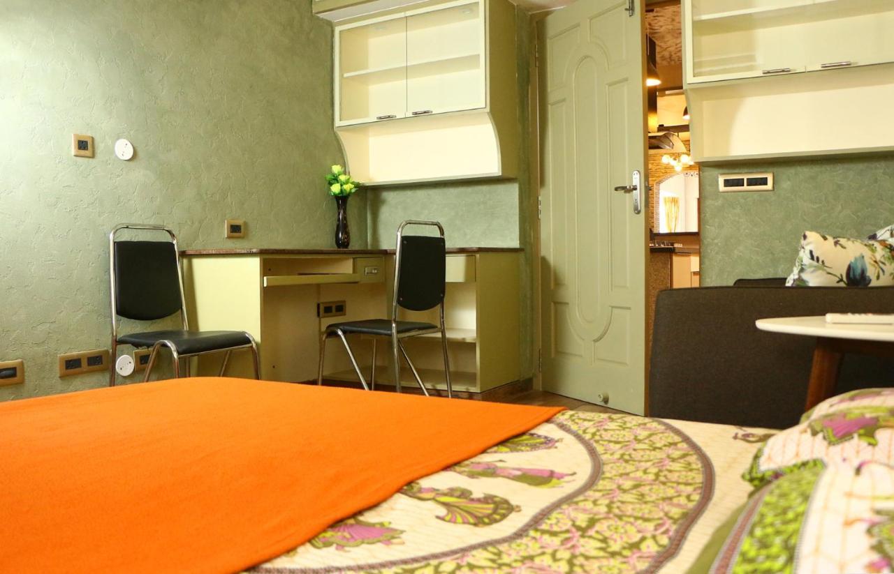 Penthouse 2Bhk With Bathtub And Terrace Villa Pondicherry Exterior foto